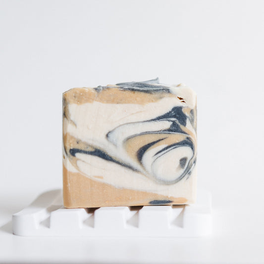 Musk and Wood Cleansing Bar